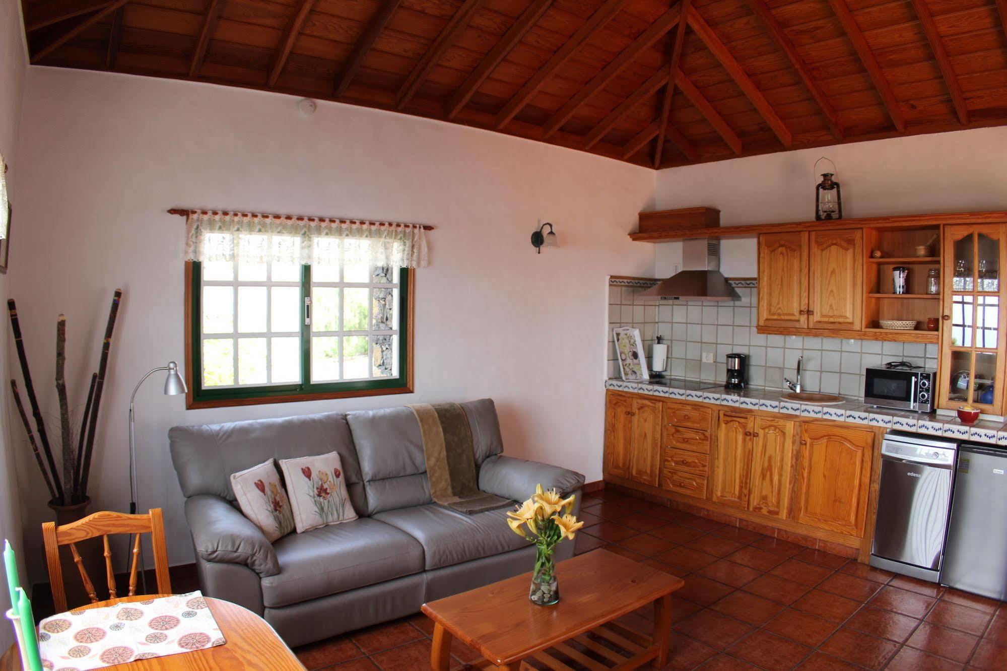 Casa La Majada (Adults Only) Guest House Los Llanos De Aridane Exterior foto